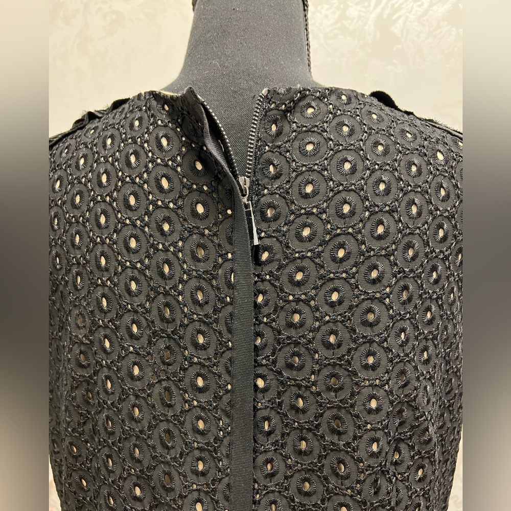 Vince Camuto Black Sleeveless - Picture 8 of 8